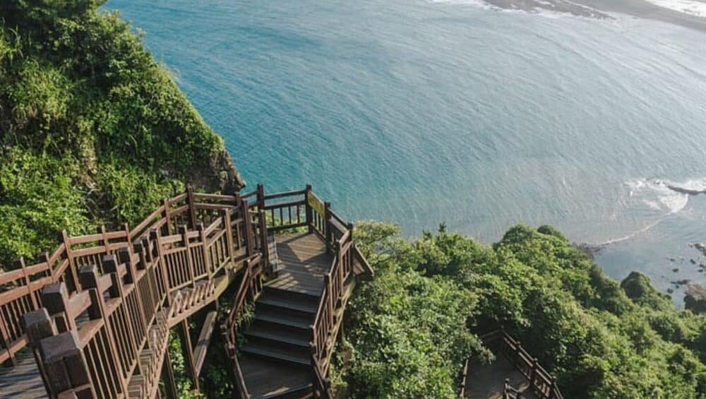 Adora Cruise (China+Korea)